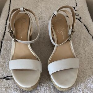 Jessica Simpson white wedges